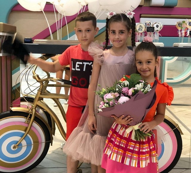 Фотоподборка детей участников (25.06.2018)