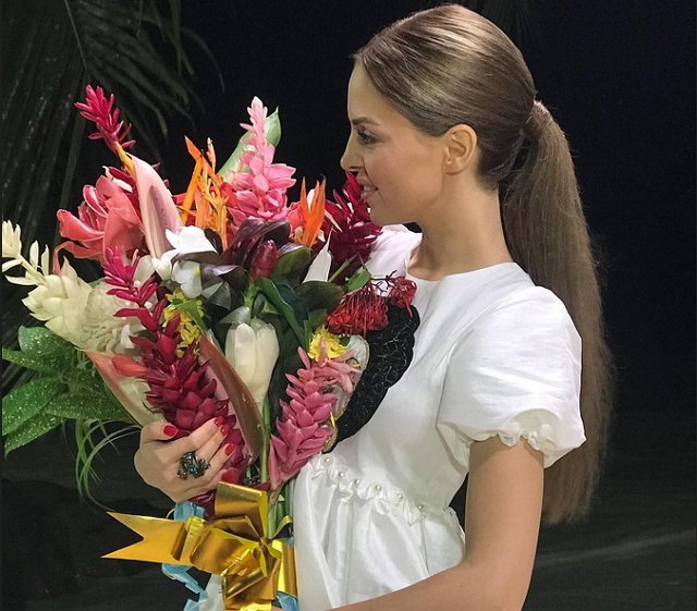 Мнение: Ефременкова привезла несчастье на Остров Любви