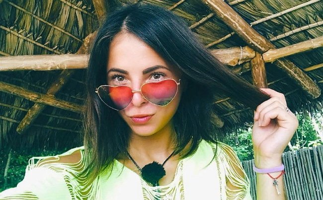 Ольга Жарикова не готова играть свадьбу без предложения