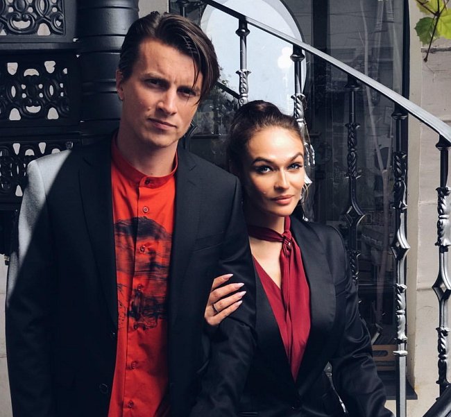 Алёна Водонаева троллит пользователей соцсетей