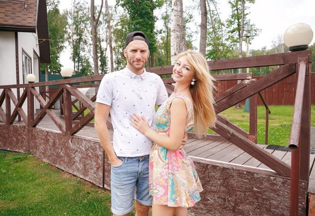 Из блога Редакции: Артём Сорока и Марго Овсянникова теперь пара