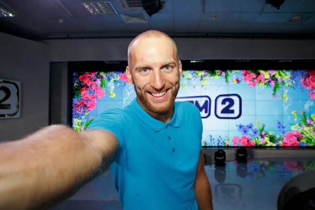 Артём Сорока: Я против стереотипов, поэтому и голый