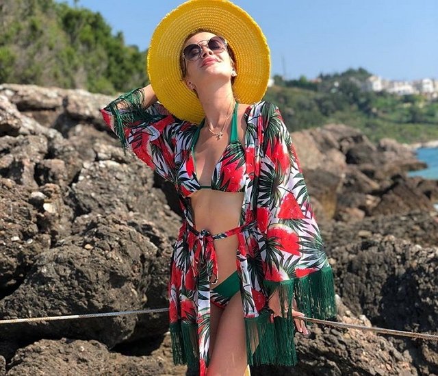 У Елены Бушиной проблемы с финансами?