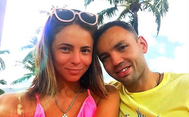 Александр Гобозов довел до слёз Ольгу Жарикову