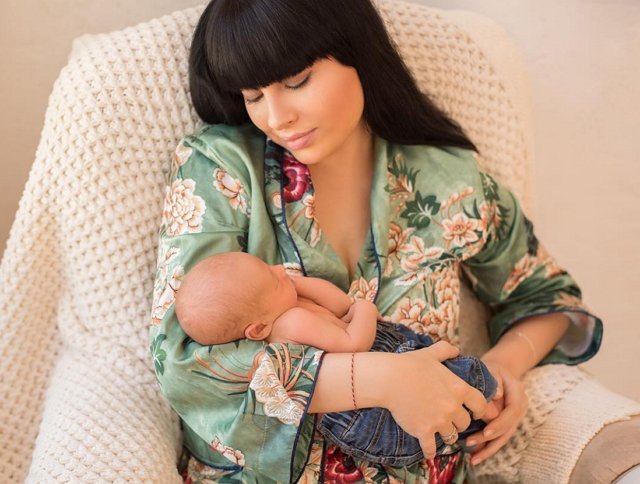 Нелли Ермолаева: Многие друзья перестали со мной общаться