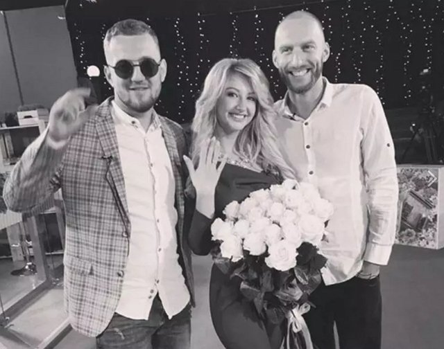 Мнение: Овсянникова беременна от предателя Сороки?