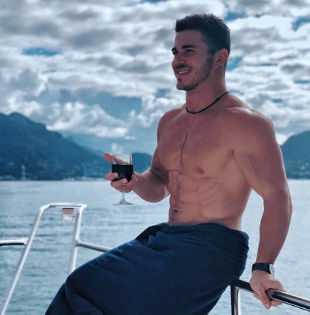 Роман Капаклы решился на смену имиджа