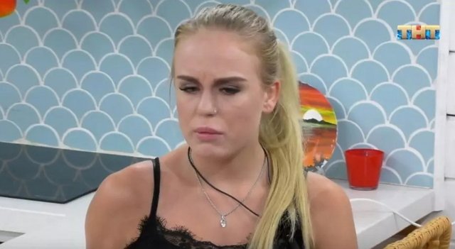 Мнение: В уходе Безбородовой повинен провал Безуса?