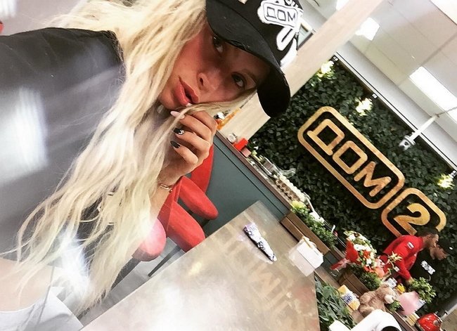 Ксения Пригоровская в первую ночь отдалась Евгению Ромашову