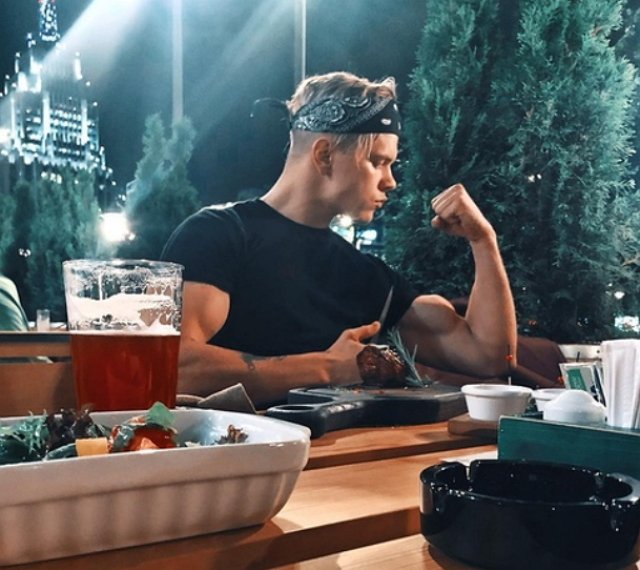 Алексей Кудряшов нашел работу