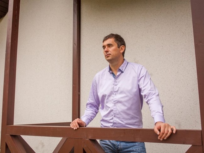 Андрей Шабарин в поисках бедной и безработной девушки