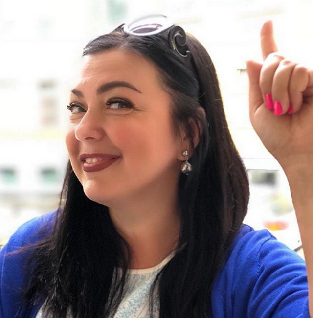 Мнение: Донцовой стоит прислушаться к словам Купина