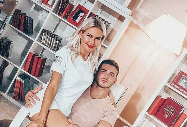 Мнение: Капаклы и Африкантова готовятся уйти?