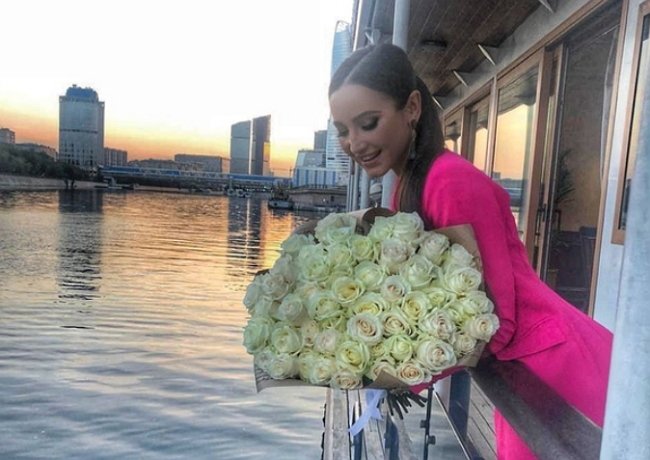 Ольга Бузова лишила фанатов права голоса