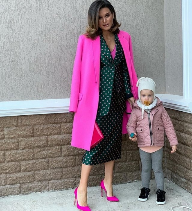 Ксения Бородина: Мамашки, сосите соски и успокойтесь!