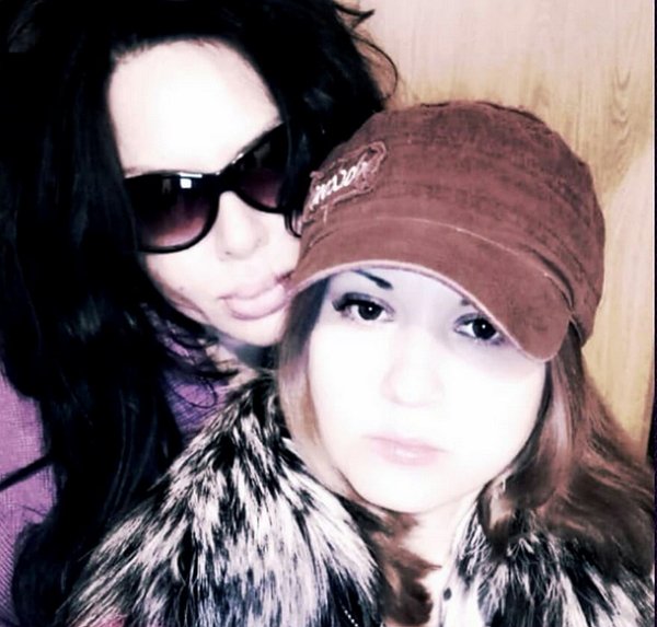 Тори Карасева закрылась от всего мира