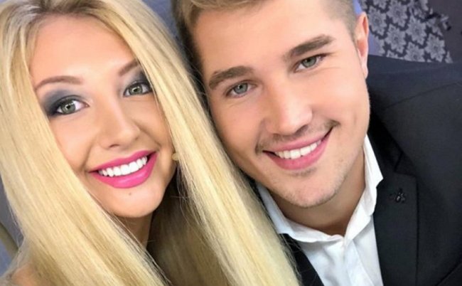 Марго Овсянникова подкатывает к Роману Гриценко