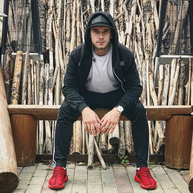 Евгений Ромашов купил квартиру в строящемся доме