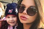 Александра Шева обещает дочери, что они будут вместе