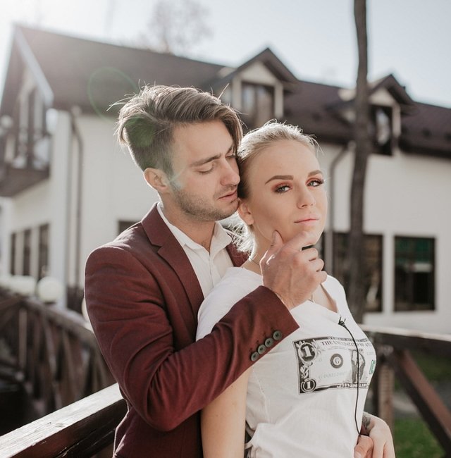 Милена Безбородова: Он таскал меня за волосы и оскорблял