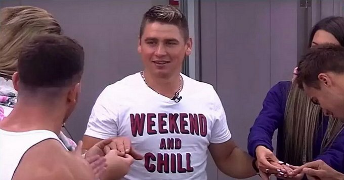 Мнение: Друзья отправили за ворота Сергея Крылова?