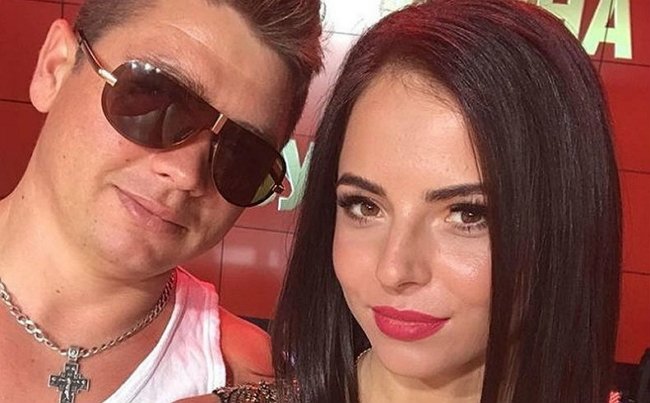 Ольга Жарикова воспылала страстью к Сергею Крылову