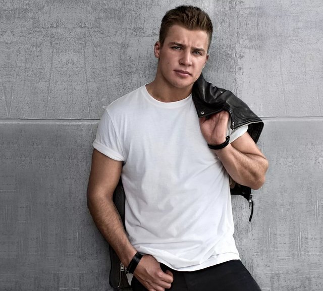 Олег Майами станет главным героем шоу «Холостяк»