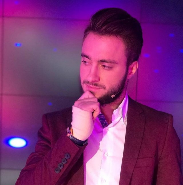 Алексей Безус: Меня настораживает её ложь