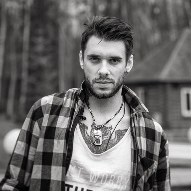 Евгений Ромашов: Мы пока только общаемся