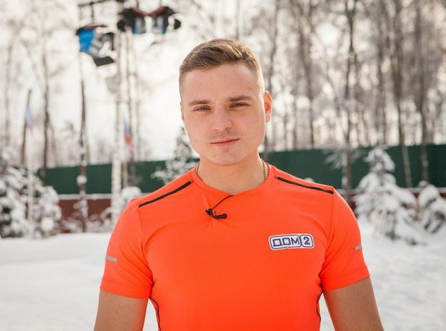 Бывшего участника проекта привлекли к суду за избиение жены