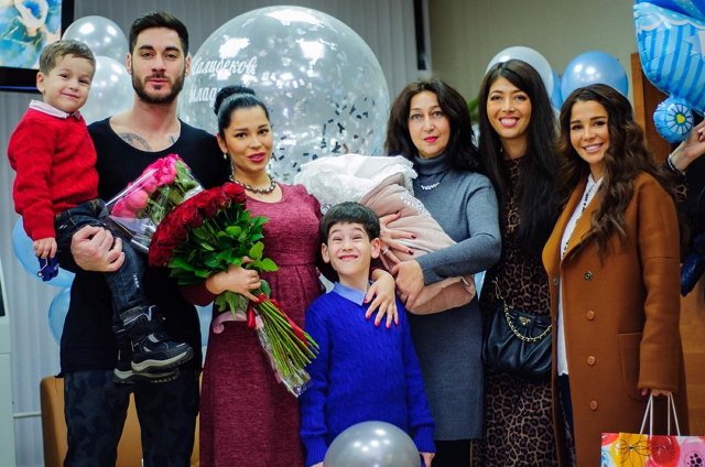 Фотоподборка детей участников (1.12.2018)