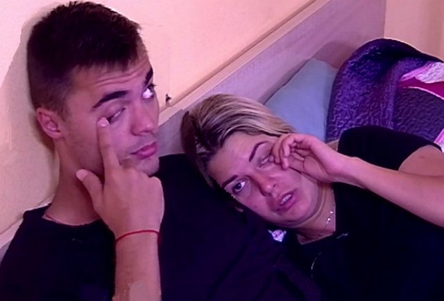 Мнение: Донцова - заложница проектного образа?