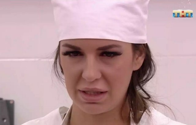 Мнение: Донцова ведёт себя более достойно, чем Литвинов