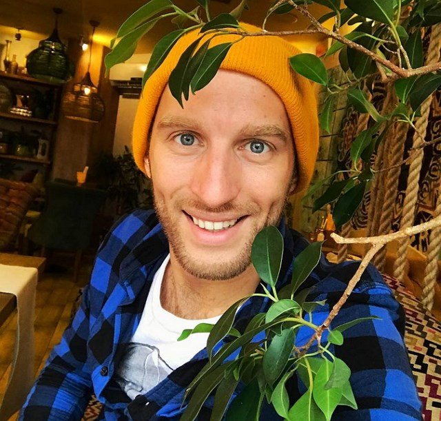 Артем Сорока: Мир стал позитивнее