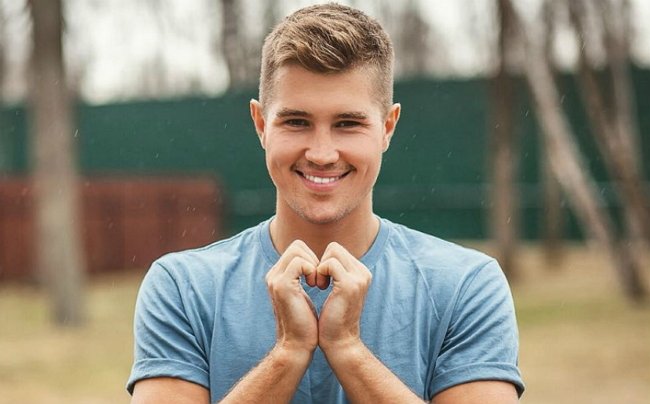 Роман Гриценко: Мы переписываемся с Олей без подтекста