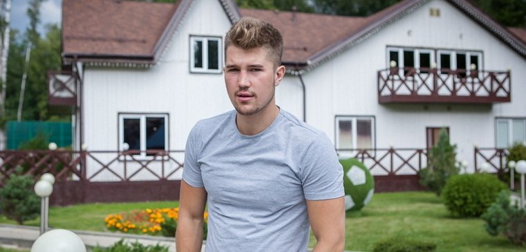 Роман Гриценко: Мы переписываемся с Олей без подтекста