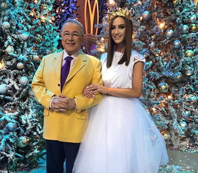 Ольга Бузова подарила поклоннице подержанную машину