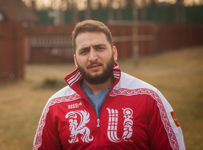 Арсен Чачанидзе: Я ей не изменяю и не использую