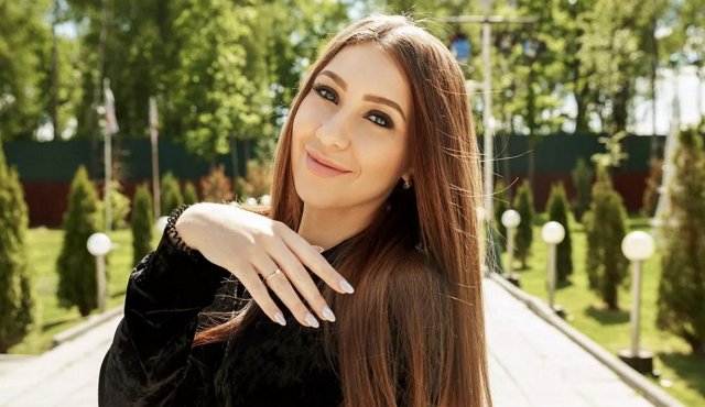 Алена Савкина: Я пока ничего не покупала ребенку!