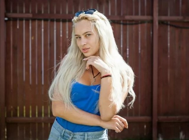 Елена Баранова: Артём издевался, коллектив засаживал