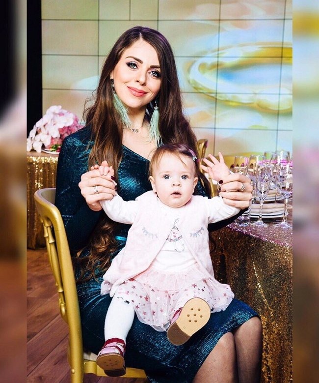 Ольга Рапунцель: Я всегда со своей дочерью!