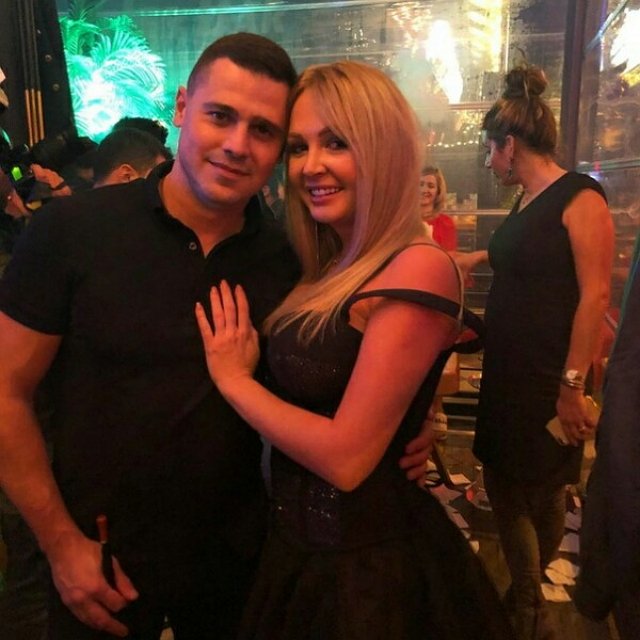 Ксения Бородина прилетела в Аланию на день рождения Дарьи Пынзарь