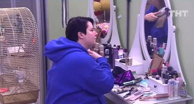 Александра Черно будет строить певческую карьеру