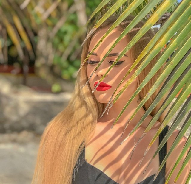 Милена Безбородова: Надоело быть сапожником