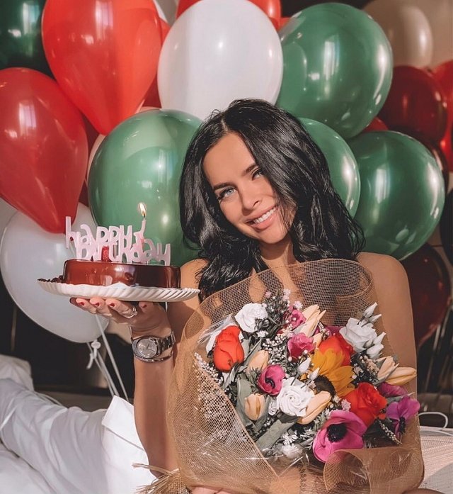 Виктория Романец и Антон Гусев наслаждаются красотами Милана