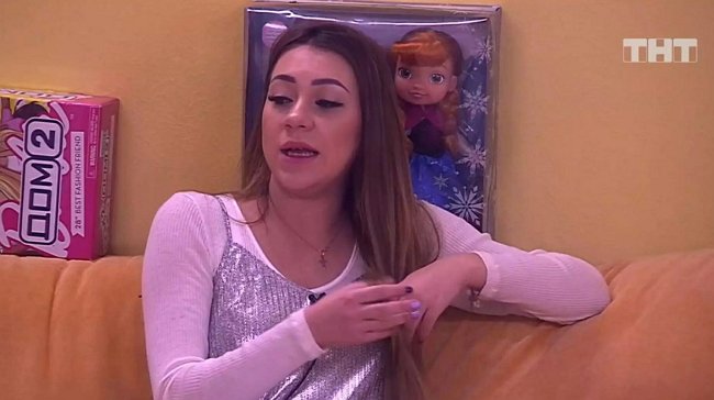 Илья Яббаров отказался от сына Алёны Савкиной