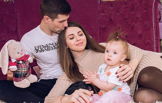 Дочь Рапунцель сделала свои первые шаги