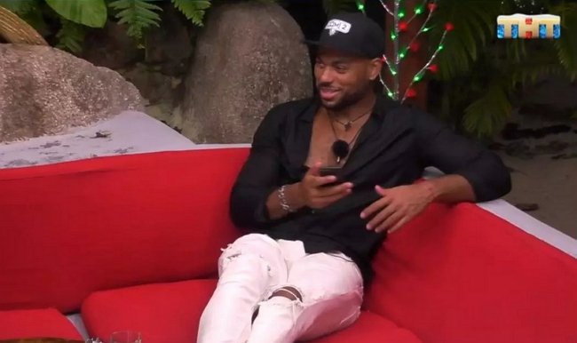 Мнение: Чего не хватает Мондезиру на Острове Любви?