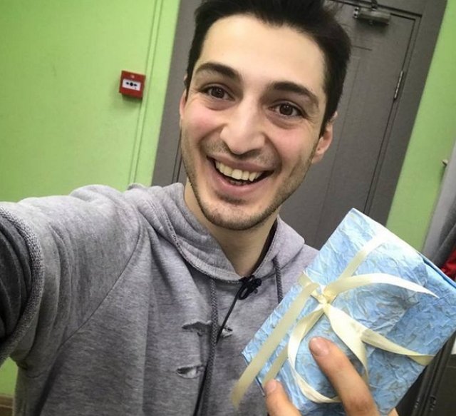 Из блога Редакции: Иосиф Оганесян изменяет жене