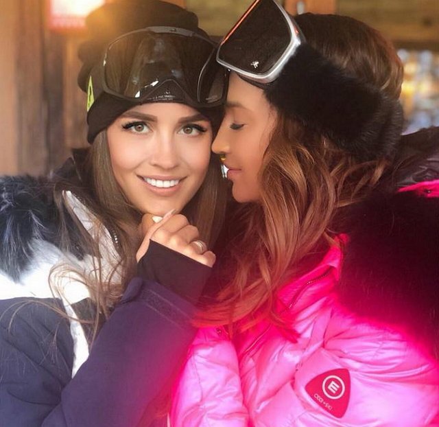 Из блога Редакции: Ольга Бузова поругалась с сестрой?